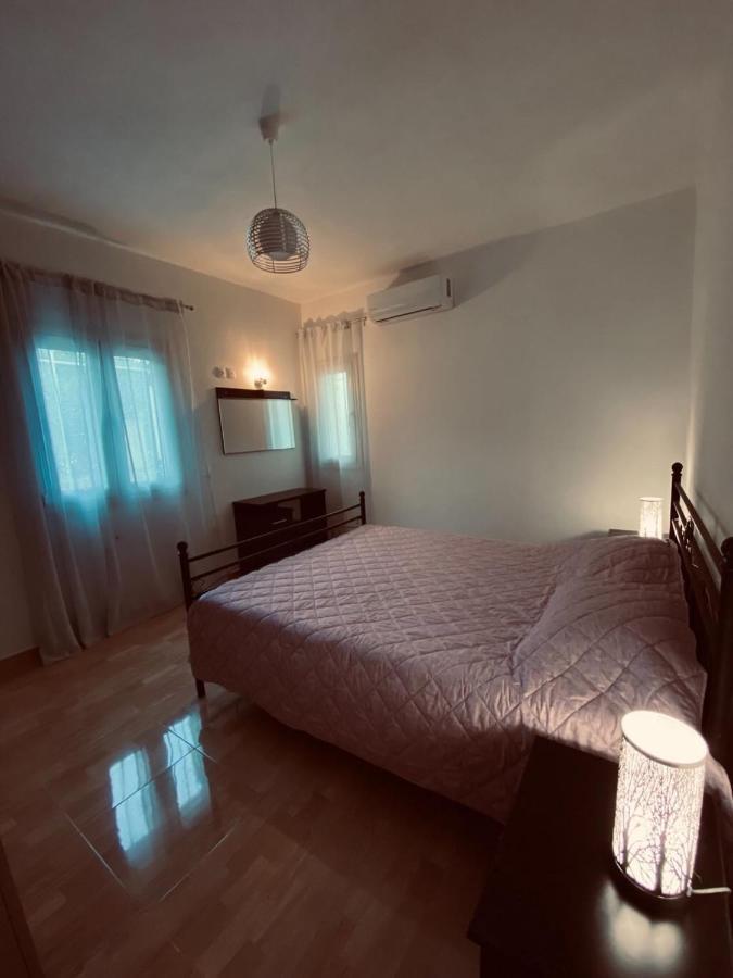 River House Apartment Potamós Екстериор снимка
